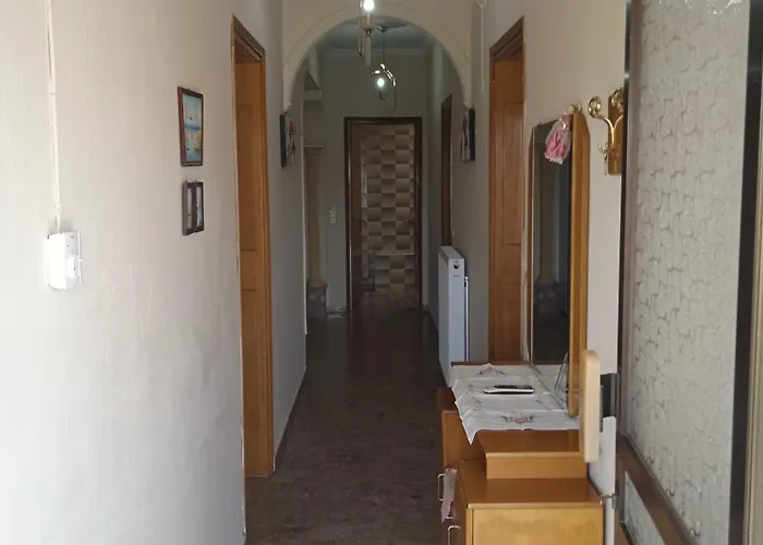 Dimitra's Garden Διαμέρισμα *