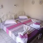 Dimitra's Garden * Σκάλα Καλλιράχης