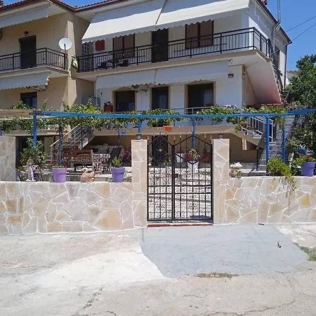 Apartment Dimitra'S Garden Apartments Skala Kallirakhis