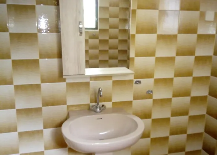 Dimitra'S Garden Apartments